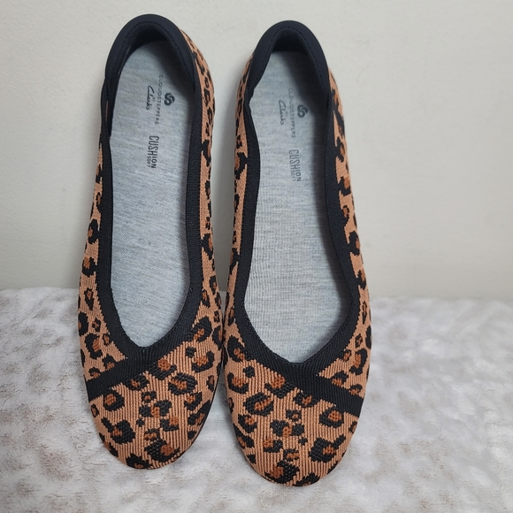 Clarks CloudSteppers Carly Wish Ballet Flats Women's Shoes AnimalPrint Sz 7.5 - Picture 5 of 9